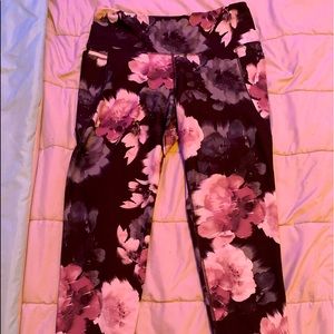 Old Navy Active Leggings